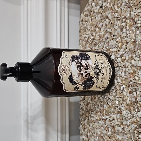 Lavender Mist Purifying Hand Soap 21.5 oz by Home and Body Company New Spooky - Picture 1 of 6
